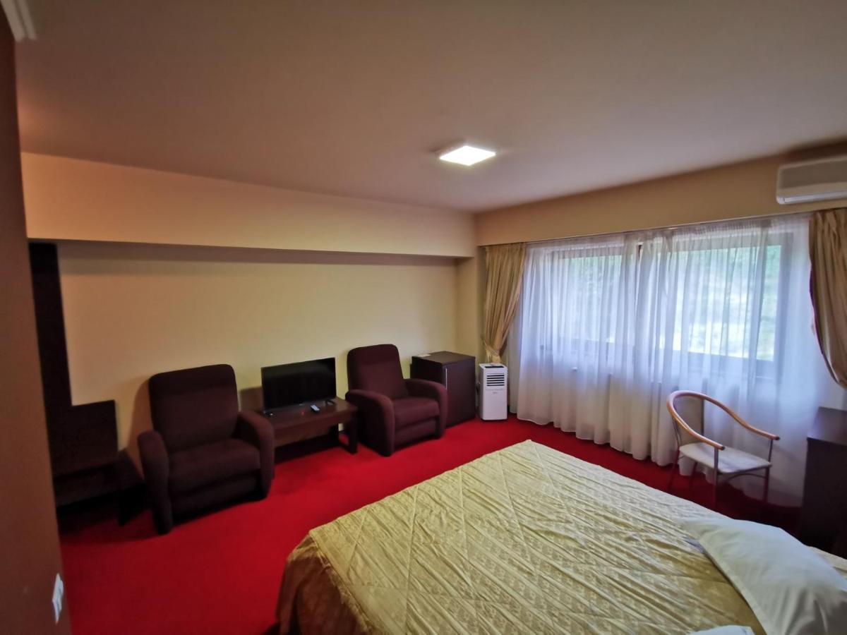 Hotel Severus Zalau Ngoại thất bức ảnh